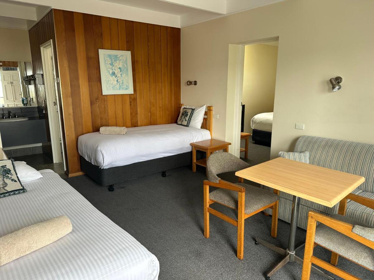 Banjo Paterson Motor Inn Lakes Entrance Esterno foto