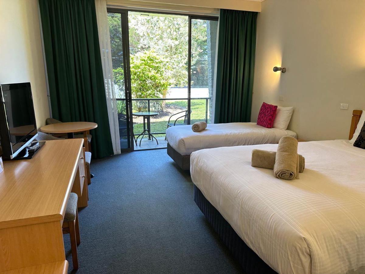 Banjo Paterson Motor Inn Lakes Entrance Esterno foto