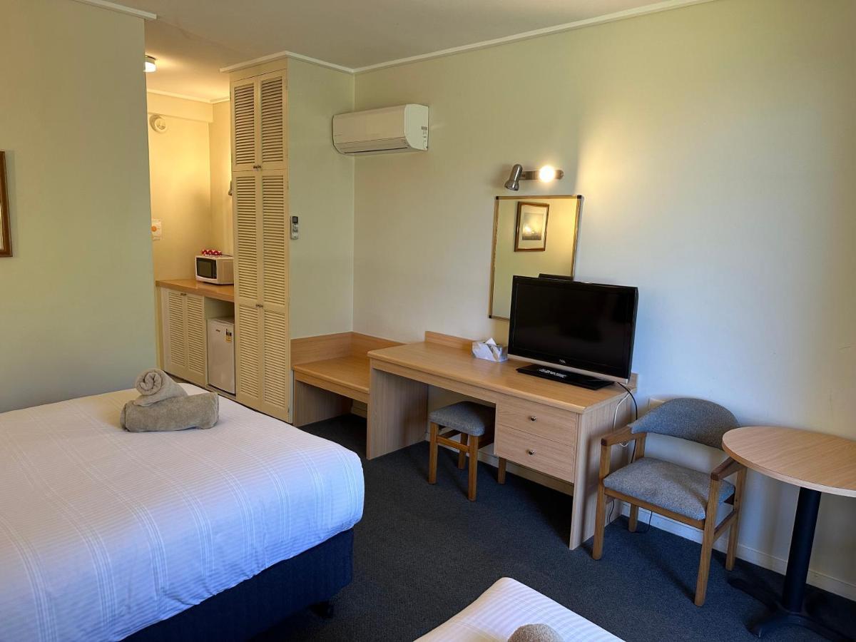Banjo Paterson Motor Inn Lakes Entrance Esterno foto