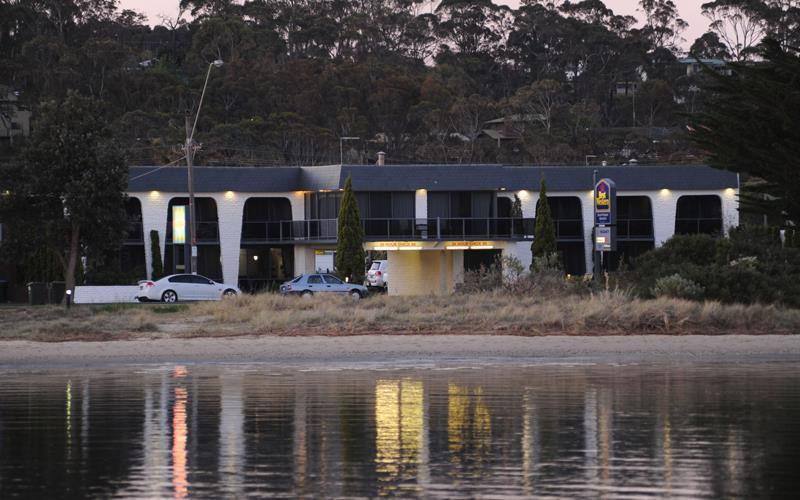 Banjo Paterson Motor Inn Lakes Entrance Esterno foto