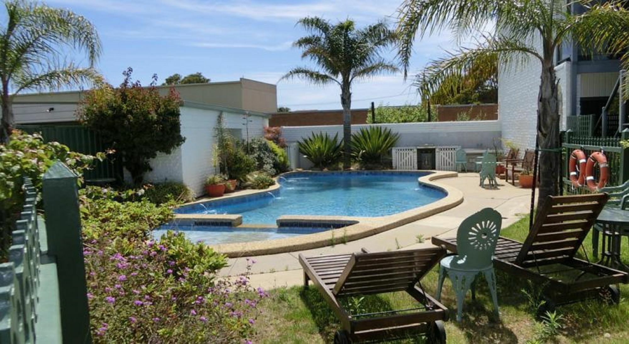 Banjo Paterson Motor Inn Lakes Entrance Esterno foto